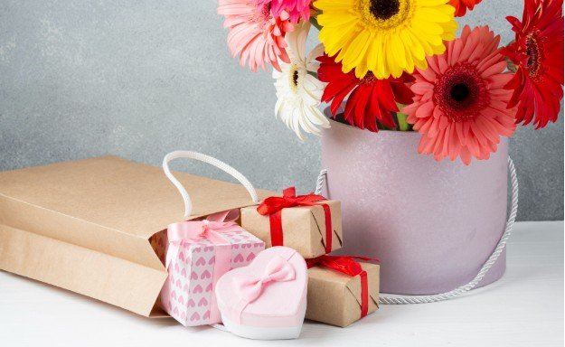 Birthday Gift Ideas Under 10 Dollars That Feel Pricier
