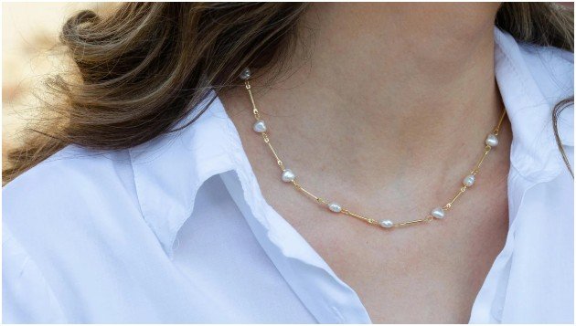 Let Your Neckline Choose the Necklace